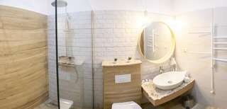 Отели типа «постель и завтрак» Amethyst Совата Номер с кроватью размера «queen-size» и балконом-13